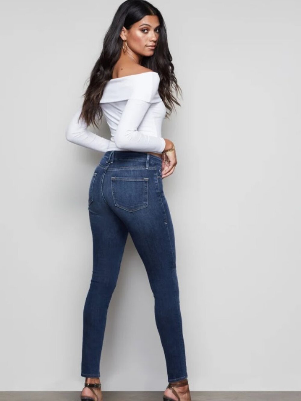 NWT Good American "Good Legs" High-Rise Skinny Jeans